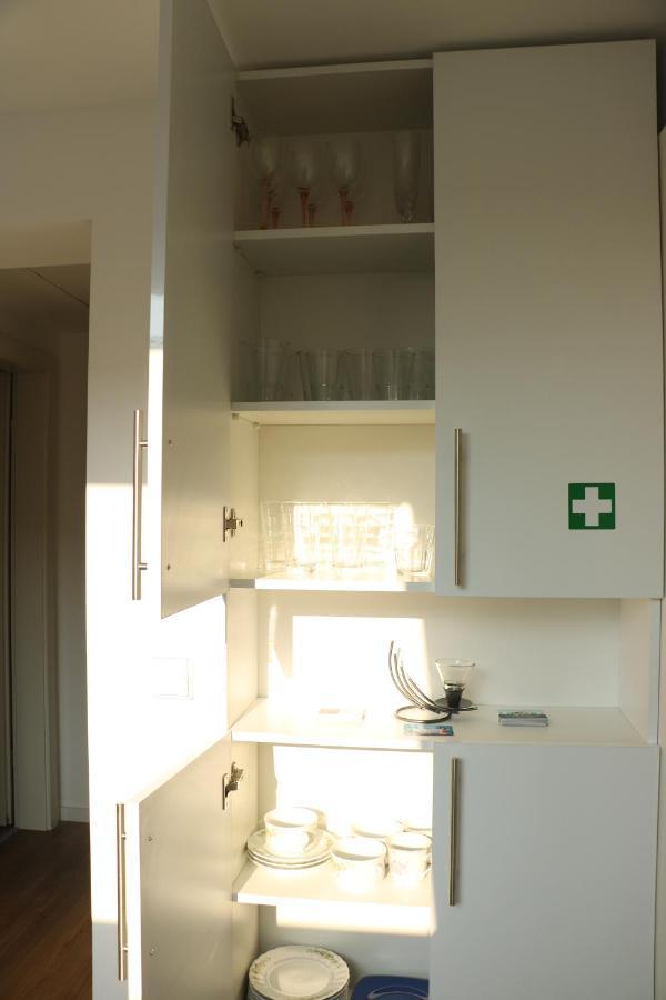 Rooms In Duesseldorf Near The Airport/Fair エクステリア 写真