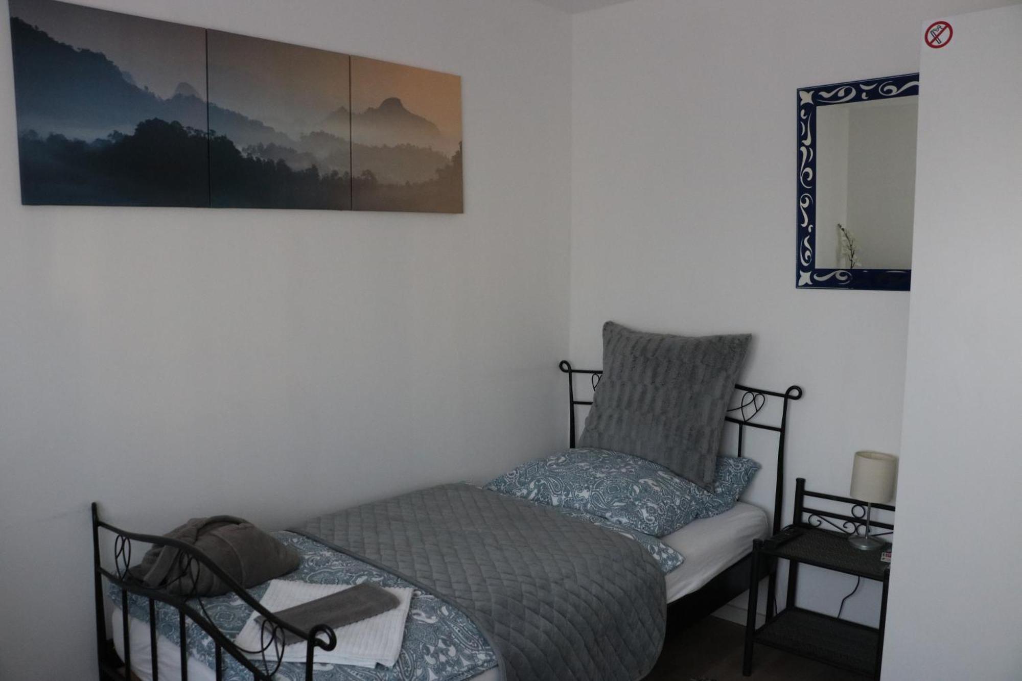 Rooms In Duesseldorf Near The Airport/Fair 部屋 写真